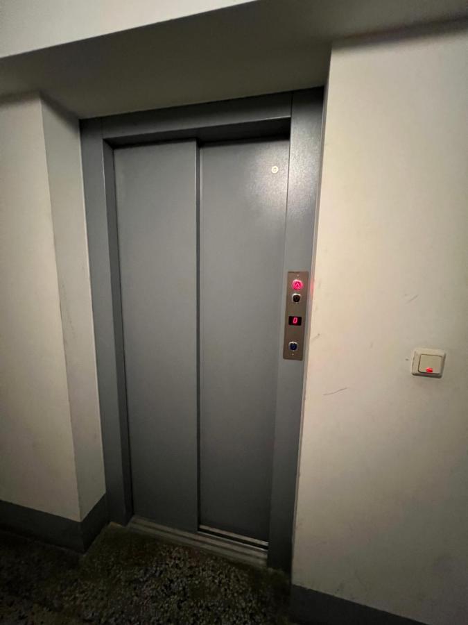 Apartment Near Metro & Netflix Viena Exterior foto